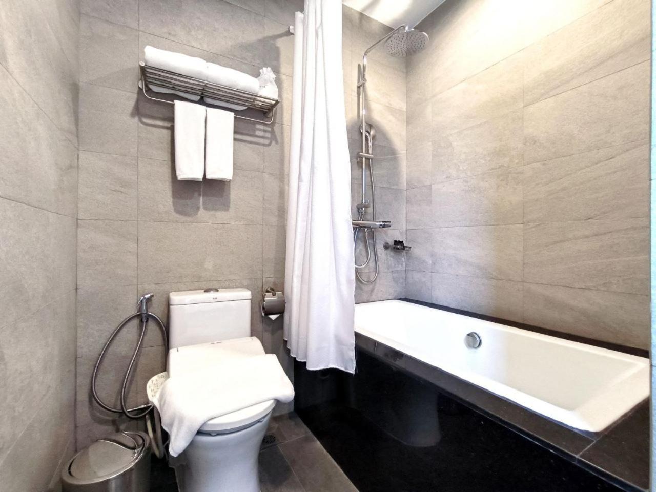 The View Serviced Residence 豪景日式酒店公寓 Phnom Penh Eksteriør bilde