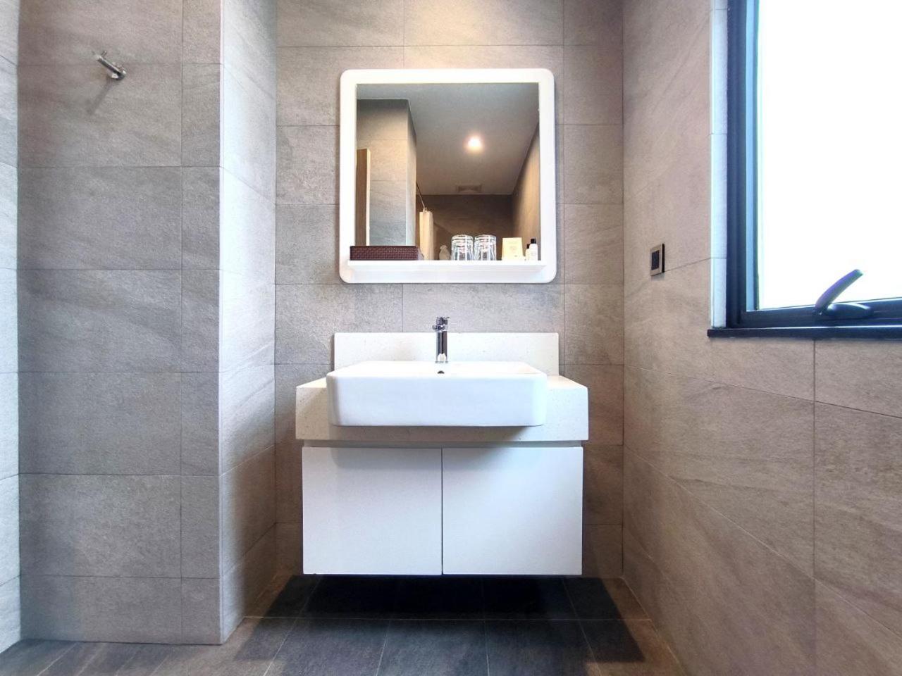 The View Serviced Residence 豪景日式酒店公寓 Phnom Penh Eksteriør bilde